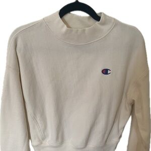 Champion fitted crew neck cropped
